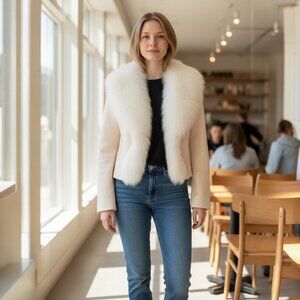 Women's Fur Fox Sweater Jacket Designer Wool Ivory Long Sleeves Sweater Med